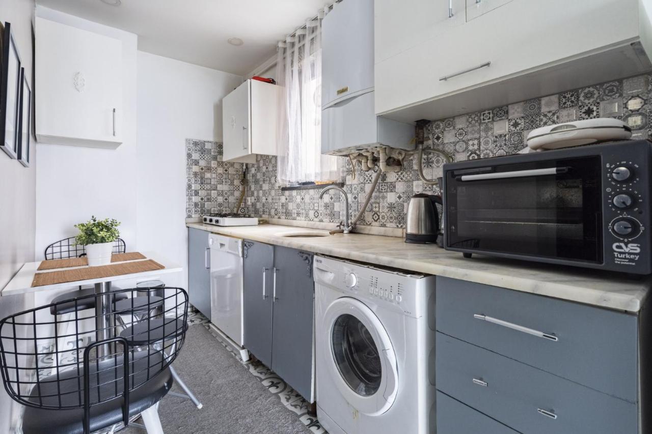 Apartamento Central Flat W Sea View And Near Galata Tower Estambul Exterior foto